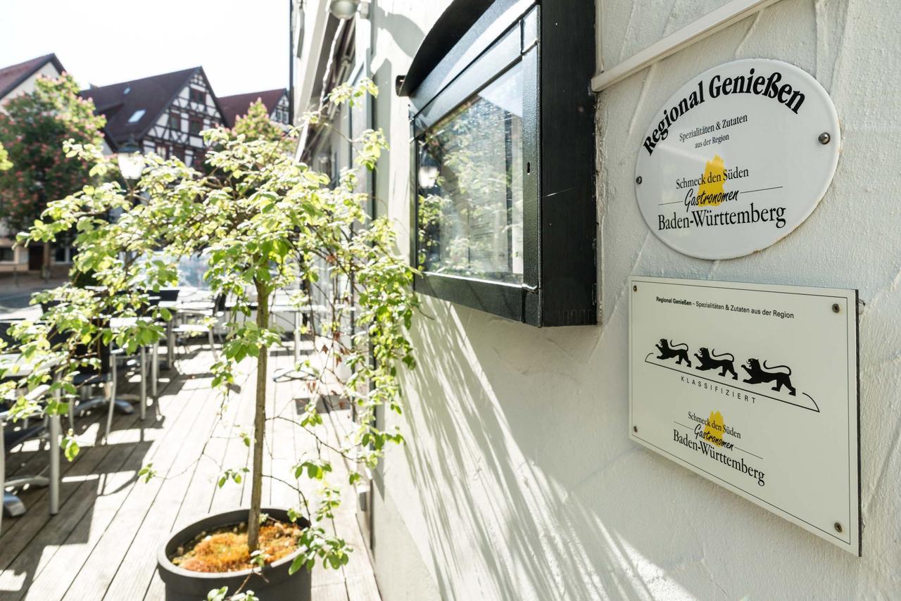Flair Hotel Vier Jahreszeiten Bad Urach Exteriör bild